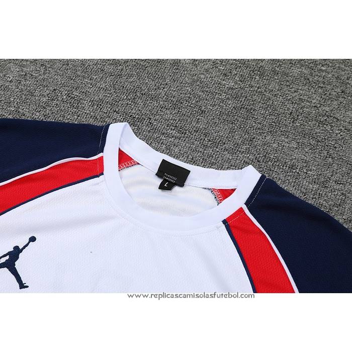 Fato de Treino
 Paris Saint-Germain Jordan 2022-2023 Manga Curta
 Branco
 - Calcas Curta
